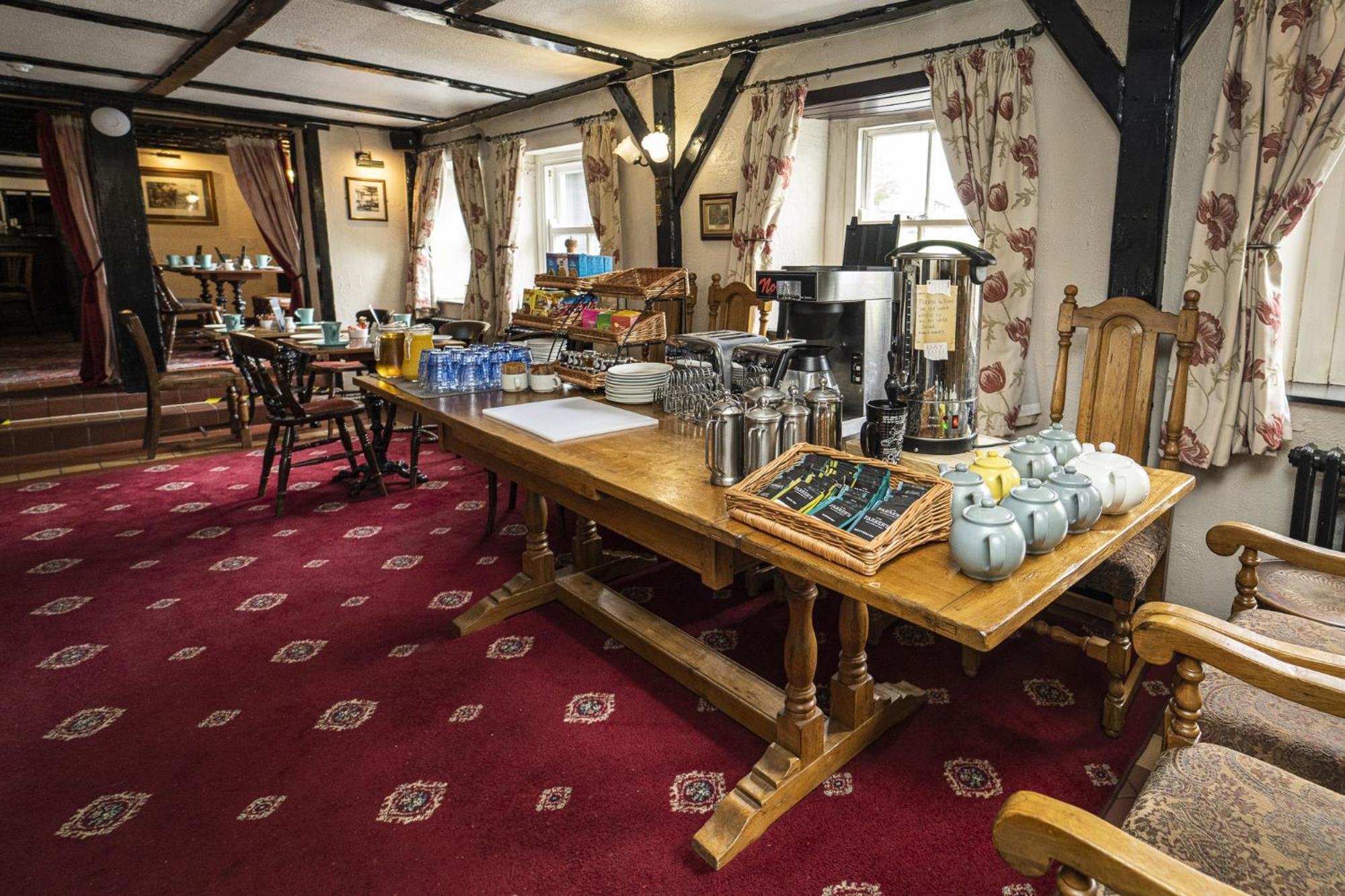 Queens Head Inn, Tirril Penrith Extérieur photo